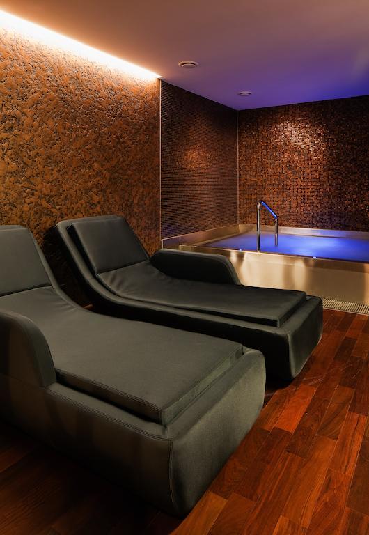 Miura Hotel 4*