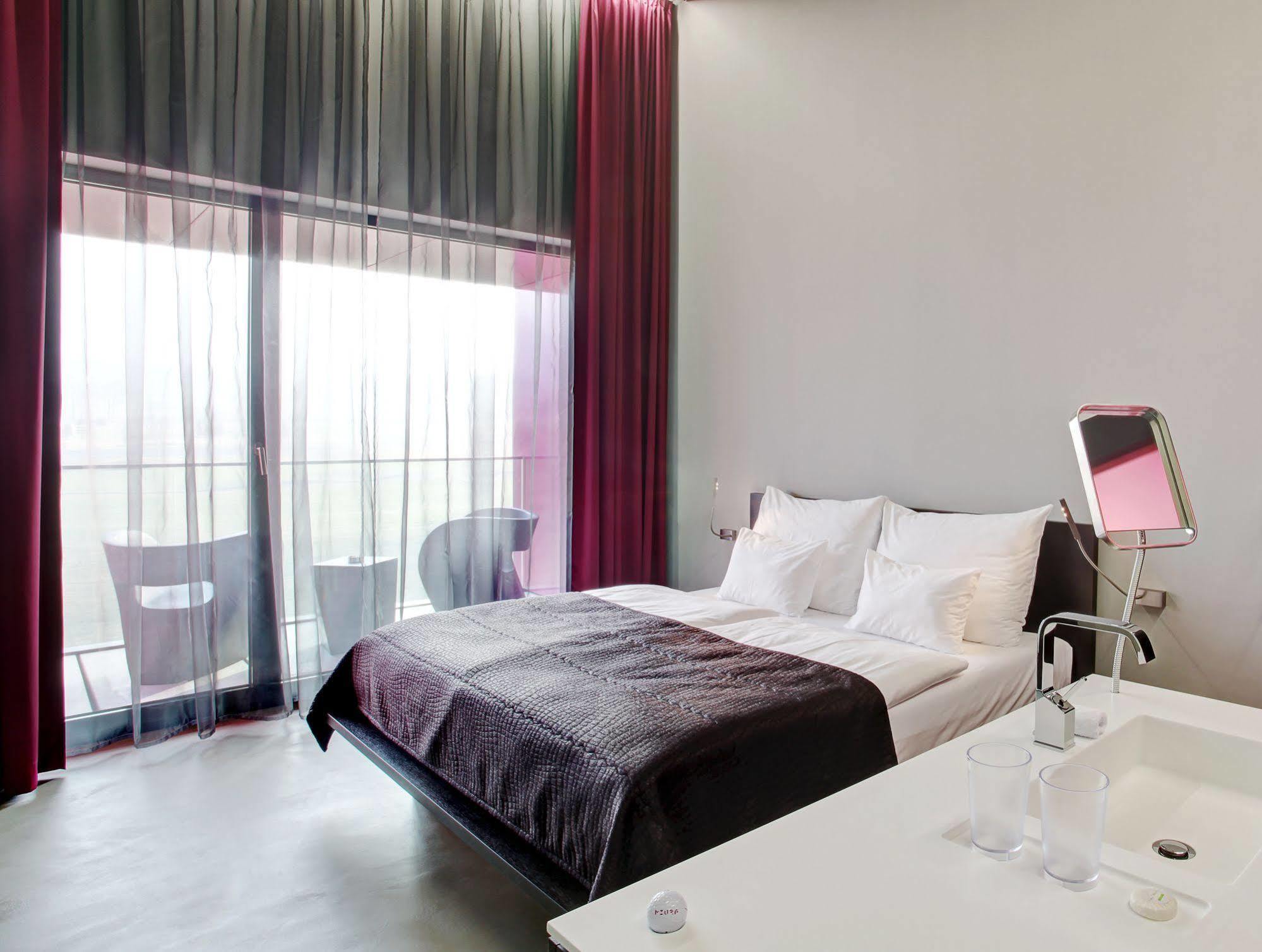 Miura Hotel 4*